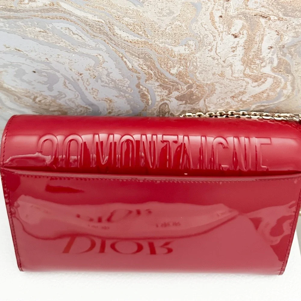 Christian Dior Patent 30 Montaigne Cherry Red Chain Crossbody Pouch Bag - Picture 4 of 10